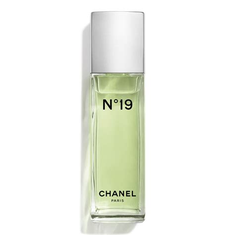 chanel 19 eau de toilette verte|chanel 19 for sale.